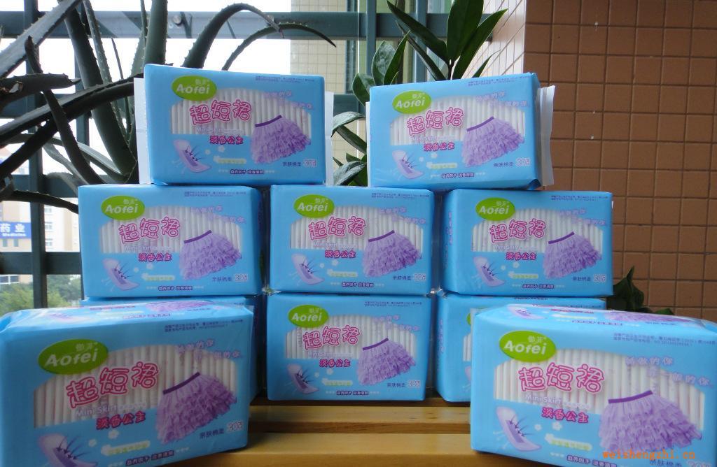 除abc、護(hù)舒寶，代理超短裙衛(wèi)生巾品牌，誠招全國代理廣東衛(wèi)生巾