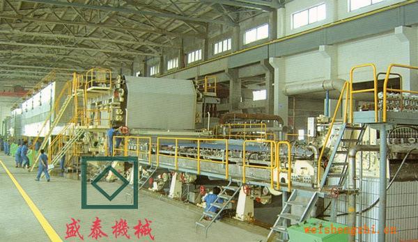 1575型環(huán)保鞭炮紙?jiān)旒垯C(jī)、機(jī)械包裝紙?jiān)旒垯C(jī)