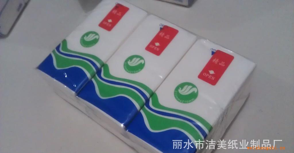 專業(yè)生產(chǎn)各種中高檔標準包手帕紙巾廣告紙巾貼牌加工價格優(yōu)惠